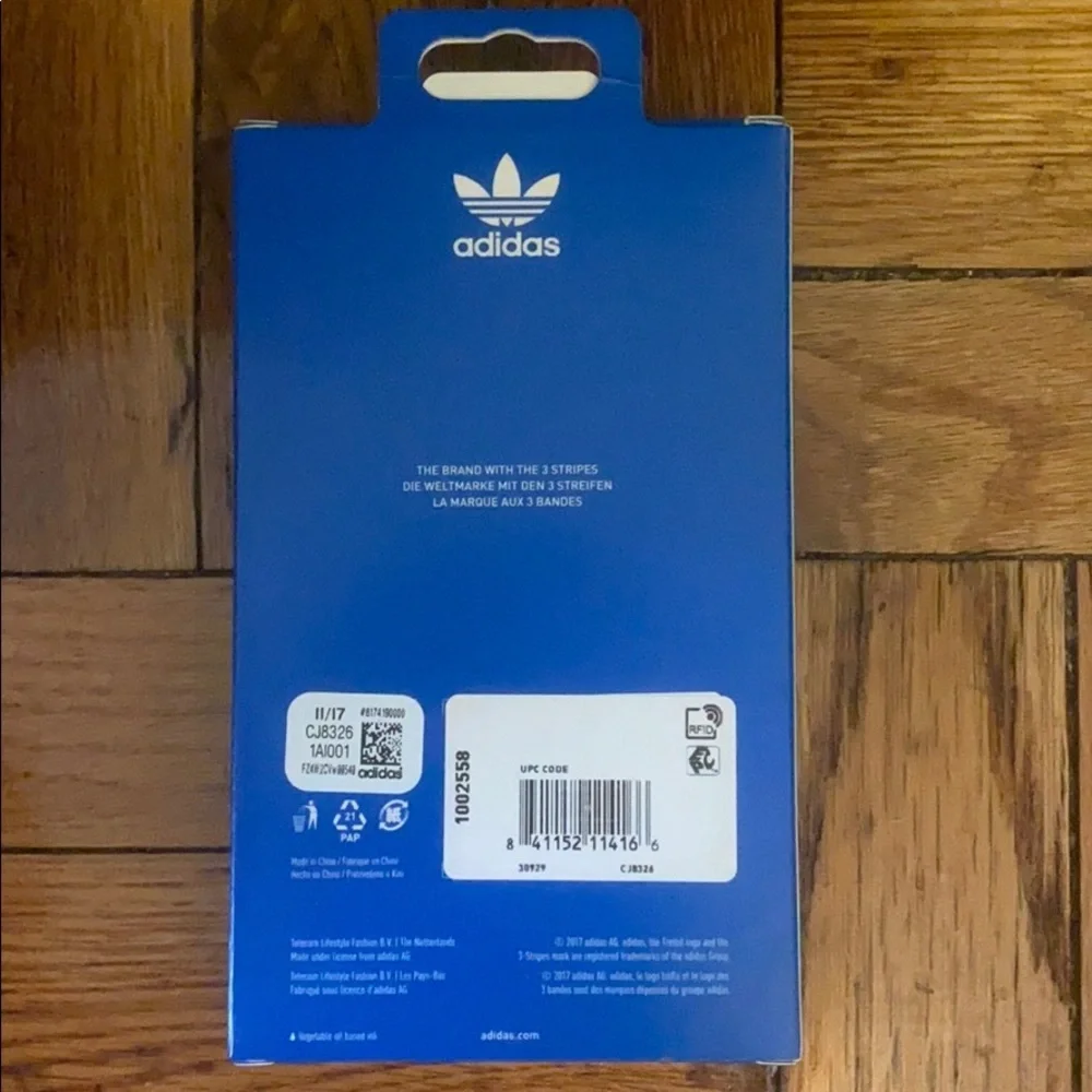 NWT Adidas IPhone booklet case for 6/6s/7/8